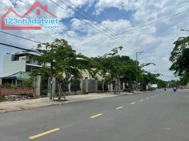 CẦN BÁN 325m2 Nguyễn An Ninh - phường Long Hương - TP Bà Rịa