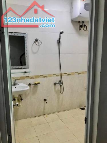 Cho thuê nhà ngõ phố Kim Giang Thanh Trì Hoàng Mai 35m x 5 tầng, giá 12tr/tháng - 5