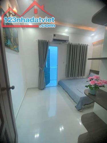 Nhà đẹp vào ở ngay Nguyễn Phúc Chu, Tân Bình, 51m2, 3 tầng, 4PN chỉ 4,8 tỷ còn TL 09357672 - 5