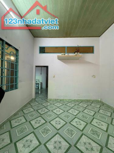 Bán Nhà KP2 P. Trảng Dài hẻm Hồ Bơi Phương Nam cách đường Bùi Trọng Nghĩa vào 150M - 1
