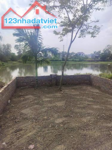 Bán 118m2 full thổ cư bám hồ cách TL421b vài trăm mét giá chỉ 2,x tỷ - 1