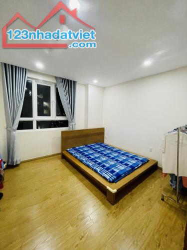 Cho thuê căn hộ Him Lam Chợ Lớn, 78m2, 2pn, giá 11tr, nhà có nội thất