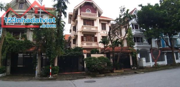 Cho thuê 3 căn biệt thự khu đô thị Linh Đàm, 300m2, 4 tầng, kinh doanh, làm văn phòng - 2