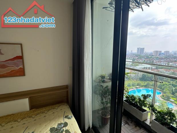 Cho thuê căn hộ cao cấp Vinhomes Riverside 1n1k tầng cao view đẹp 12tr. - 5