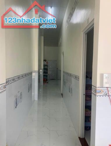 Bán căn nhà cấp 4 ở Đồng Tâm Tân Xuân Hóc Môn ( 5x16 86m2 ) 650 TRIỆU, SHR - 1