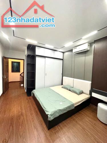 CỰC PHẨM NGÕ LỆCH CƯ - 5 TẦNG - KHÉP KÍN - TẶNG FULL NỘI THẤT DT 35m2 5T Giá 6,35 tỷ - 1