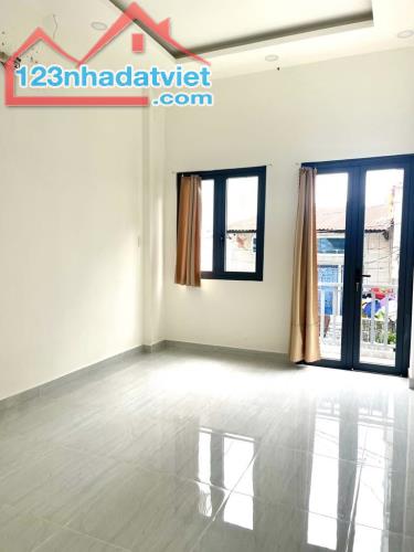 Bán nhà xinh Nguyễn Văn Nghi, Gò Vấp, Gần 50m2 , chỉ có 3.X TỶ - 1