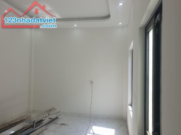 BÁN NHÀ ĐẸP 1.27 TỶ 2 TẦNG 44M2 ( ĐÔNG BẮC ) NGÕ PHÙ LONG - 2