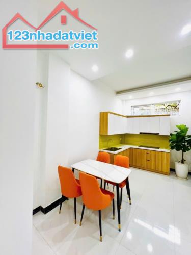 BÁN NHÀ KHƯƠNG ĐÌNH - THANH XUÂN , DT :42M2 X 5T ,MT 4M , GIÁ HƠN 7 TỶ , LO GÓC , HAI THOÁ - 1