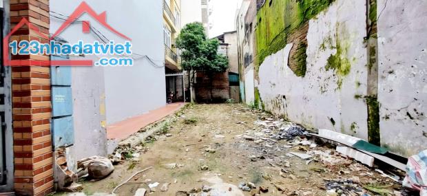 Bán đất mặt ngõ 259 Xã Đàn, 95m2, lô góc, cách phố 15m - 1