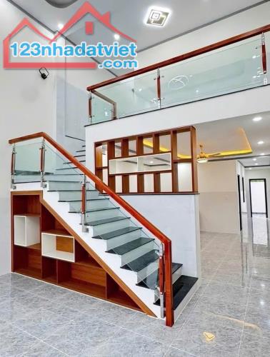 Nhà trệt lửng thông tầng hiện đại 5x18 sổ riêng thổ cư ngay phường bửu long - biên hòa - 2