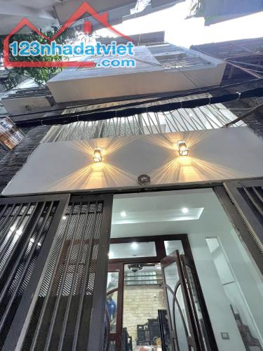 Bán nhà đẹp dân xây ngõ 349 Minh Khai, Hai Bà Trưng 40m2x5 tầng mt 5m, 6.8 tỷ