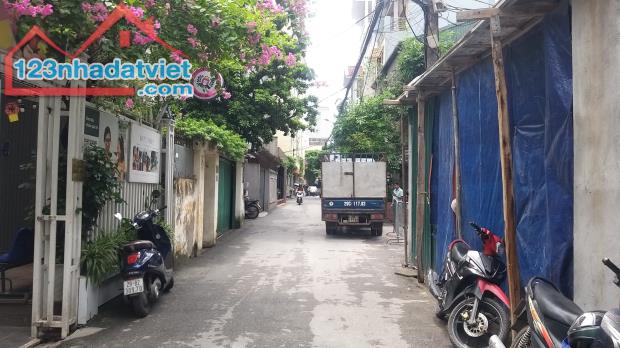 DUY NHẤT 1 NHÀ BÁN PHÂN LÔ PHỐ HÀO NAM DT54m2- MẶT TIỀN RỘNG, Ô TÔ - 4
