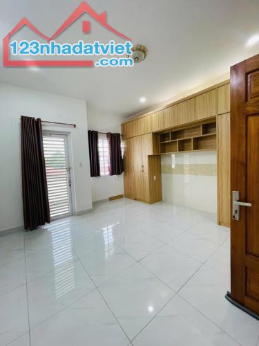 Bán Nhà Hẻm Kinh Doanh 8M Thông - Thạch Lam - Tân Phú - 60M2-4 Tầng -Chỉ 7.x Tỷ - 4