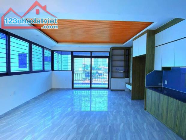 Phố vip vạn bảo🏠🏠🏠nhà xây mới kính koong,6 tầng thang máy,2 mặt thoáng trước sau. - 2