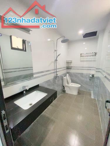 BÁN NHÀ ĐẠI TỪ 5T*33 MÉT HƠN 5TY - 1