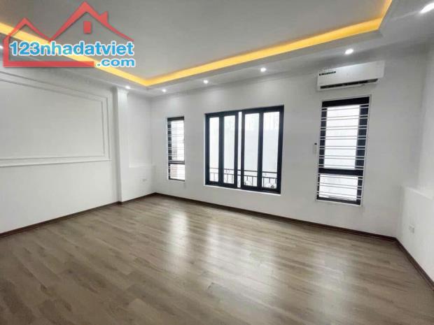 Bán nhà Xuân Đỉnh 36m2,oto đỗ cửa,ngõ nông,gần phố,nhà đẹp ở ngay giá 6,x tỷ - 2