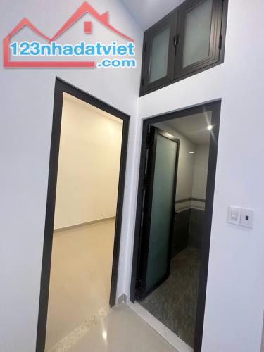 Bán nhà hẻm 3 gác phường 7, Gò Vấp, gần 40m2, 2 PN, có dòng tiền, 70tr/m2 - 1