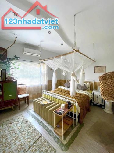 Bán Homestay 4 tầng gần bãi biển Nha Trang, Giá chỉ 3 tỷ 950 - 2