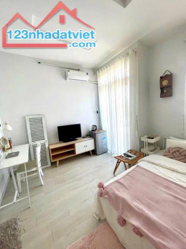 Bán Homestay 4 tầng gần bãi biển Nha Trang, Giá chỉ 3 tỷ 950 - 4