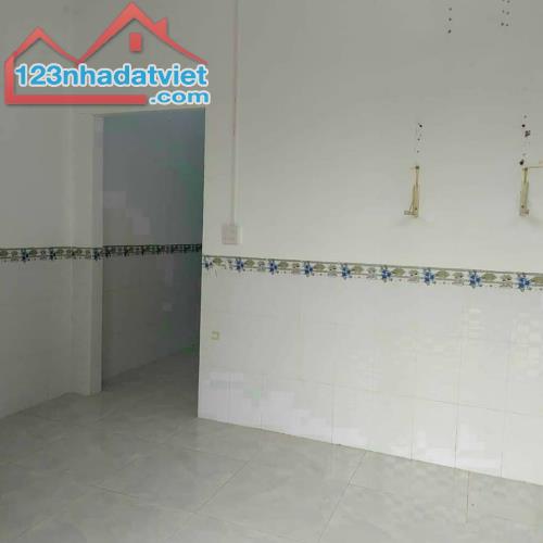 Bán Gấp Nhà Lê Thị Hà-Hóc Môn. DT 60m2. Giá 650 Triệu. Sổ Hồng Riêng. LH 0796666342 - 1