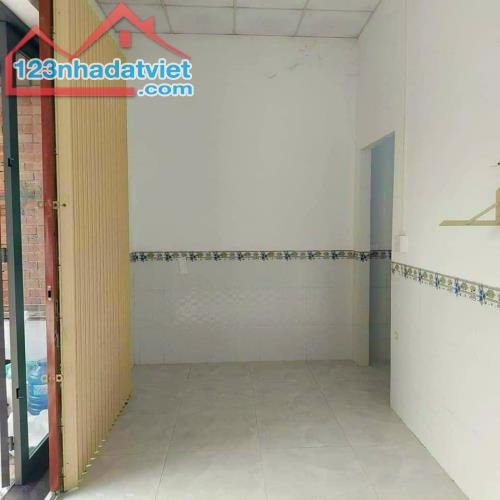 Bán Gấp Nhà Lê Thị Hà-Hóc Môn. DT 60m2. Giá 650 Triệu. Sổ Hồng Riêng. LH 0796666342 - 3