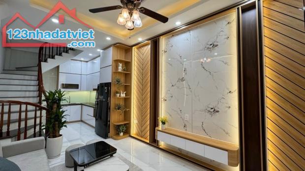 ✨ Siêu Phẩm !! Hai Bà - Minh Khai 30m2 x 5 tầng, Nhỉnh 5 tỷ. ✨