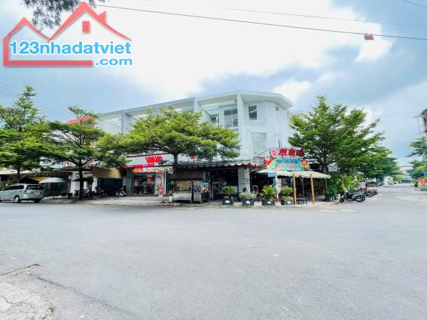Bán Nhà 1 Trệt 2 Lầu Mặt Tiền đường Lý Văn Sâm thuộc KDC Long Châu gần trường Tam Hiệp