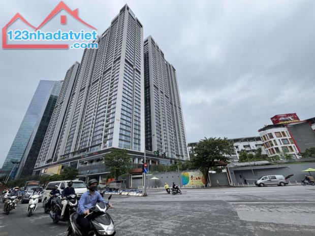 Bán tòa Building văn phòng mặt phố Kim Mã giá tốt: lô góc, 55m2, mt 8m