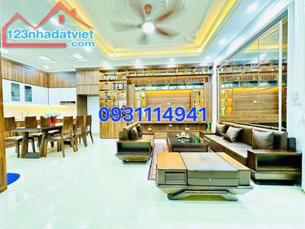 9.5 TỶ, NHÀ 52m2, CẦU GIẤY, 4 TẦNG, GIÁ TỐT