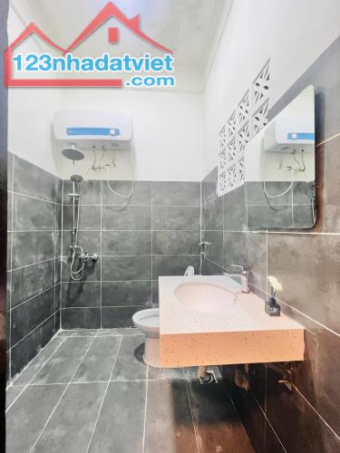 Nhà Phố Thái Hà 9 tỷ 47m2 cách mặt phố 20m lô góc - 4