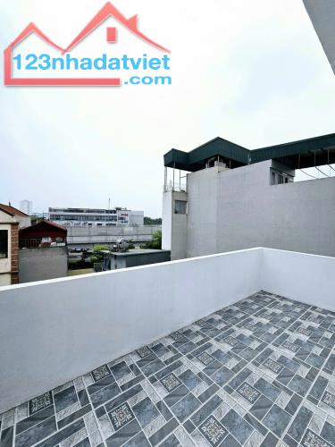 1 CỰC PHẨM MỚI LÊN SÀN Ở MẠN TÂY HỒ - 30M - GIÁ CỰC XỊN - 4