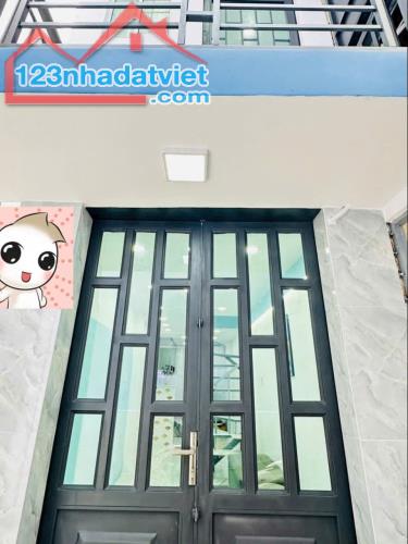 Nhà hẻm Trịnh Đình Trọng, p Hòa Thạnh,Tân Phú dt 18m2 1 lầu 3pn 2wc giá 2,28 tỷ