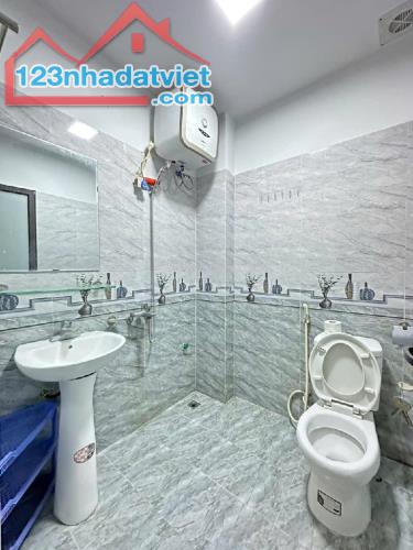 BÁN NHÀ Ỷ LA, Ô TÔ 4 CHỖ ĐẾN CỬA – NGÕ THÔNG THOÁNG – LÔ GÓC NHỈNH 5 TỶ. - 4