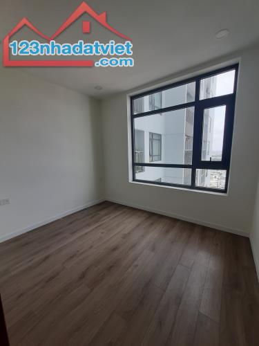 Bán căn 2PN1WC Block B diện tích 59m2, view hồ bơi giá 3.92 tỷ đã vat Central Premium Q8 - 2