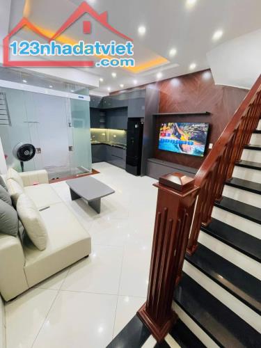 BÁN NHÀ KHƯƠNG HẠ, THANH XUÂN, HN 33M², 5 TẦNG, MT 4.5M, GIÁ 6.75 TỶ. LH 0988.451.789 - 1