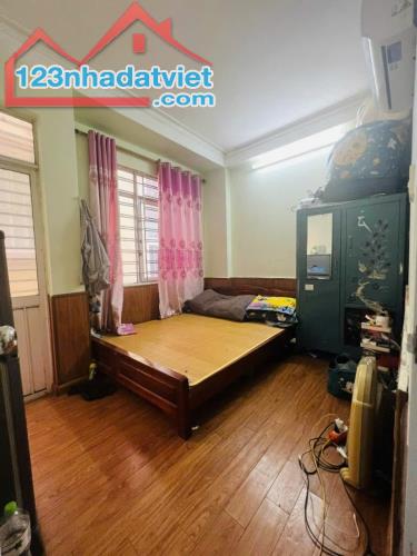 Nhà Phú Đô 35m2 ,4T dân xây,nở hậu , ngõ ba gác , dòng tiền 20tr giá 5tỷ 650 - 2