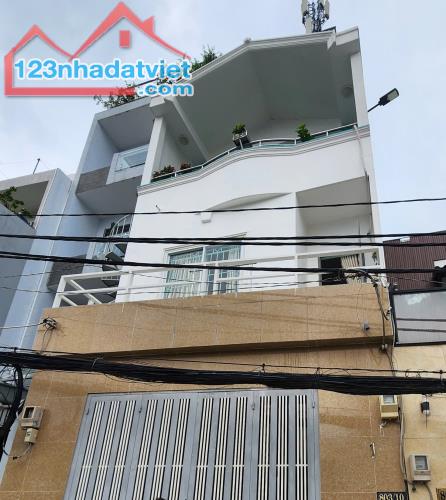 Bán nhà Huỳnh Tấn Phát Quận 7 - 40m2 ngang 4m - nhỉnh 4 tỷ TL.