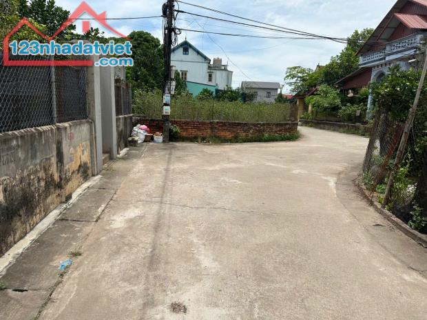 Đất Mễ Sở, Dt 105.5m, mt = hậu =5m, đường ô tô, gần vành đai 4, 33tr/m - 2