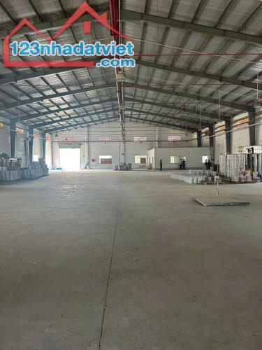 Cho thuê 1600m2 Xưởng TÂN UYÊN giá :123 triệu / tháng PCCC tự động SX đa nghành nghề - 1