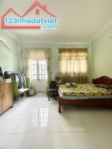 Nhà đẹp - giá rẻ- hẻm 5m, cho thuê 18tr- 3,05tỷ/ 63m2 Nguyễn Phúc Nguyên, Phường 9, Quận 3 - 2