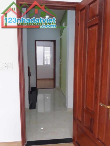 SIÊU PHẨM NHÀ ĐẸP GIÁ RẺ BÌNH TÂN- 60m²  -4 TẦMG MỚI ĐẸP - CHỈ 4 TỶ. - 4