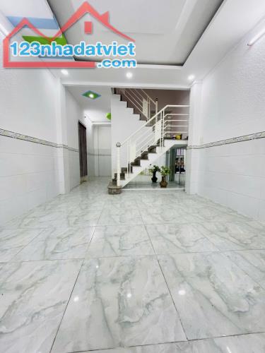 Bán nhà hẻm xe hơi đường Kênh Tân Hóa Phú Trung  Tân Phú - 4