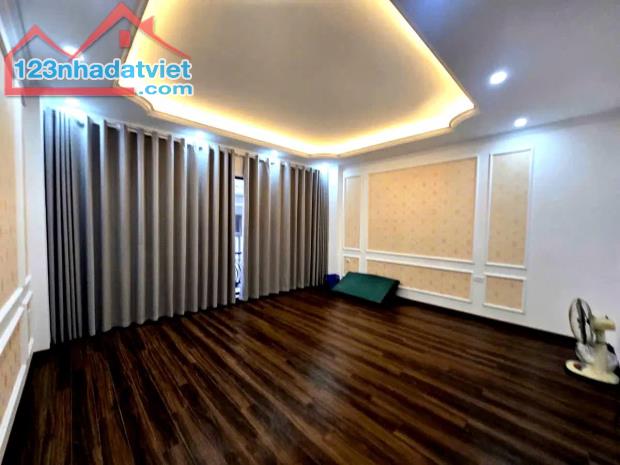 BÁN NHÀ ĐƯỜNG BƯỞI, TÂY HỒ, 40M2 7 TẦNG MT 5M- 12 TỶ- OTO ĐỖ CỔNG- NGÕ THÔNG- THANG MÁY - 2