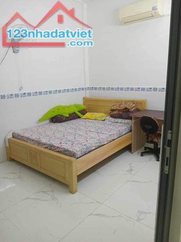 BÁN NHÀ TRỆT LẦU ĐƯỜNG 22A KDC 586 - LH 0949946604 MR QUÝ - 4