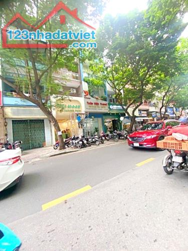 Cho thuê nhà 87 Calmette, Phường Nguyễn Thái Bình, Quận 1. 4 Tầng (4x20) 320m2 chỉ 80tr - 1