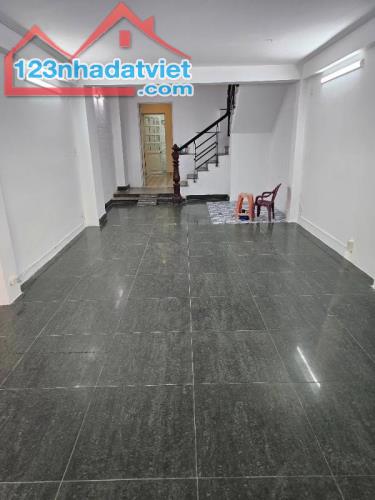 Cho thuê nhà Mặt tiền Tân Sơn Nhì 64m2, 3Lầu, 26Triệu - 3