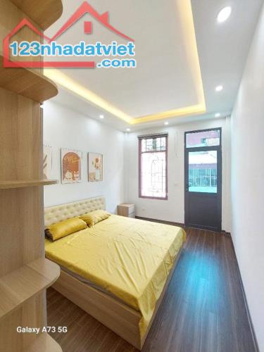 Bán nhà tự xây Đại Mỗ gần Tô Hữu xây 5 Tầng ,4P Ngủ, tiện ích tốt giá 4 tỷ - 1