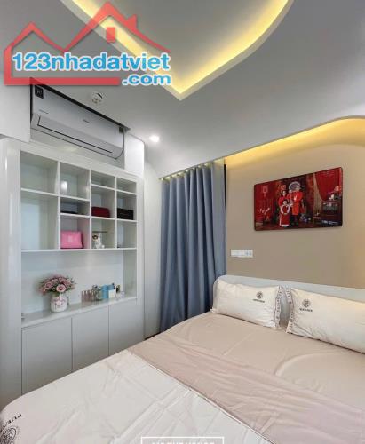 Bán nhanh căn hộ góc 3PN - dt 69,6m2 sở hữu 2 tầm view Biển và Phố - 4