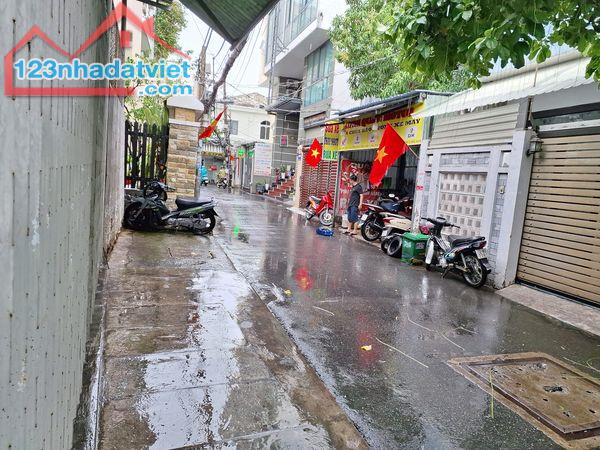 Mặt tiền kinh doanh xe hơi thông 320 Nguyễn Văn Linh, Bình Thuận Quận 7, 76m2 chỉ 9.5 tỷ - 1